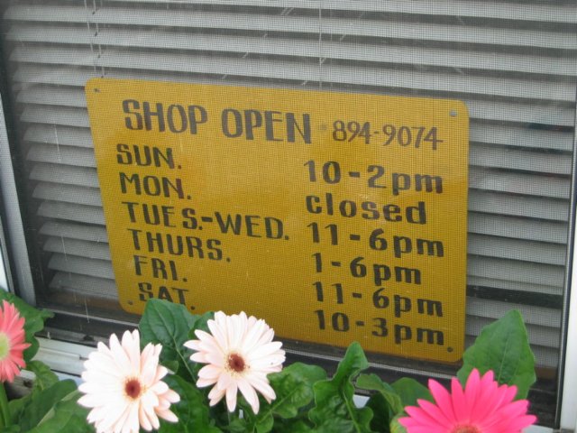 bikeshophoursandphone.jpg