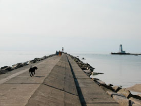 Heading towards the pierhead.